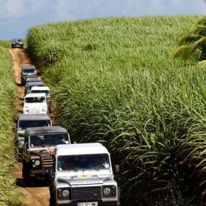 journee-dexploration-4×4-privatise-circuit-sud-ou-nord-basse-terre-6-personnes-01