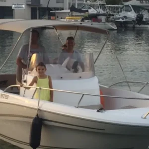 location-bateau-au-depart-saint-francois-01_resultat