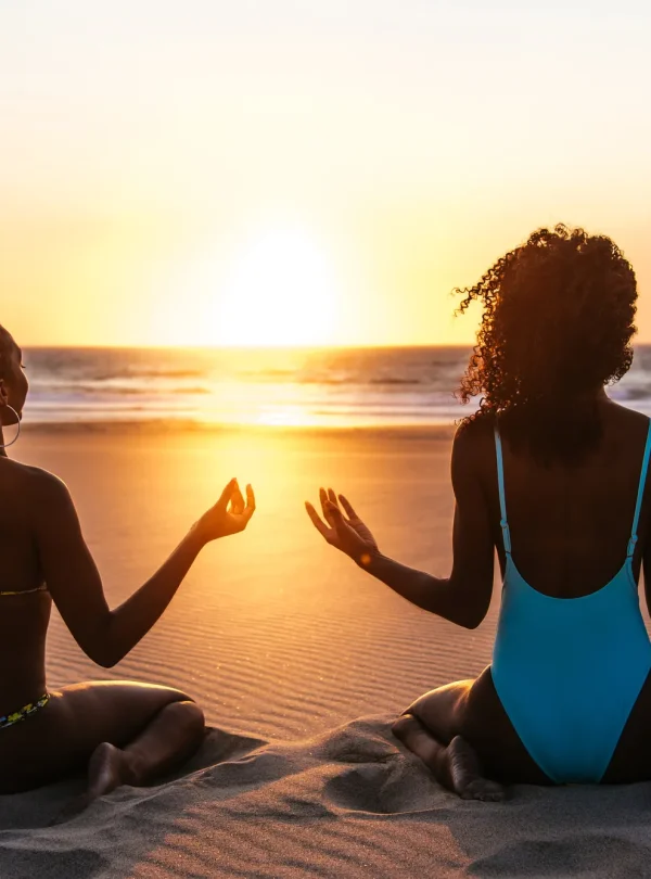 vacancesguadeloupe__content-black-woman-on-tropical-beach-at-sunset-2026-03-09-08-14-51-utc