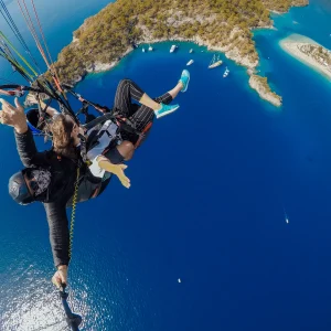 vacancesguadeloupe__paragliding-jump-2026-03-16-00-38-53-utc